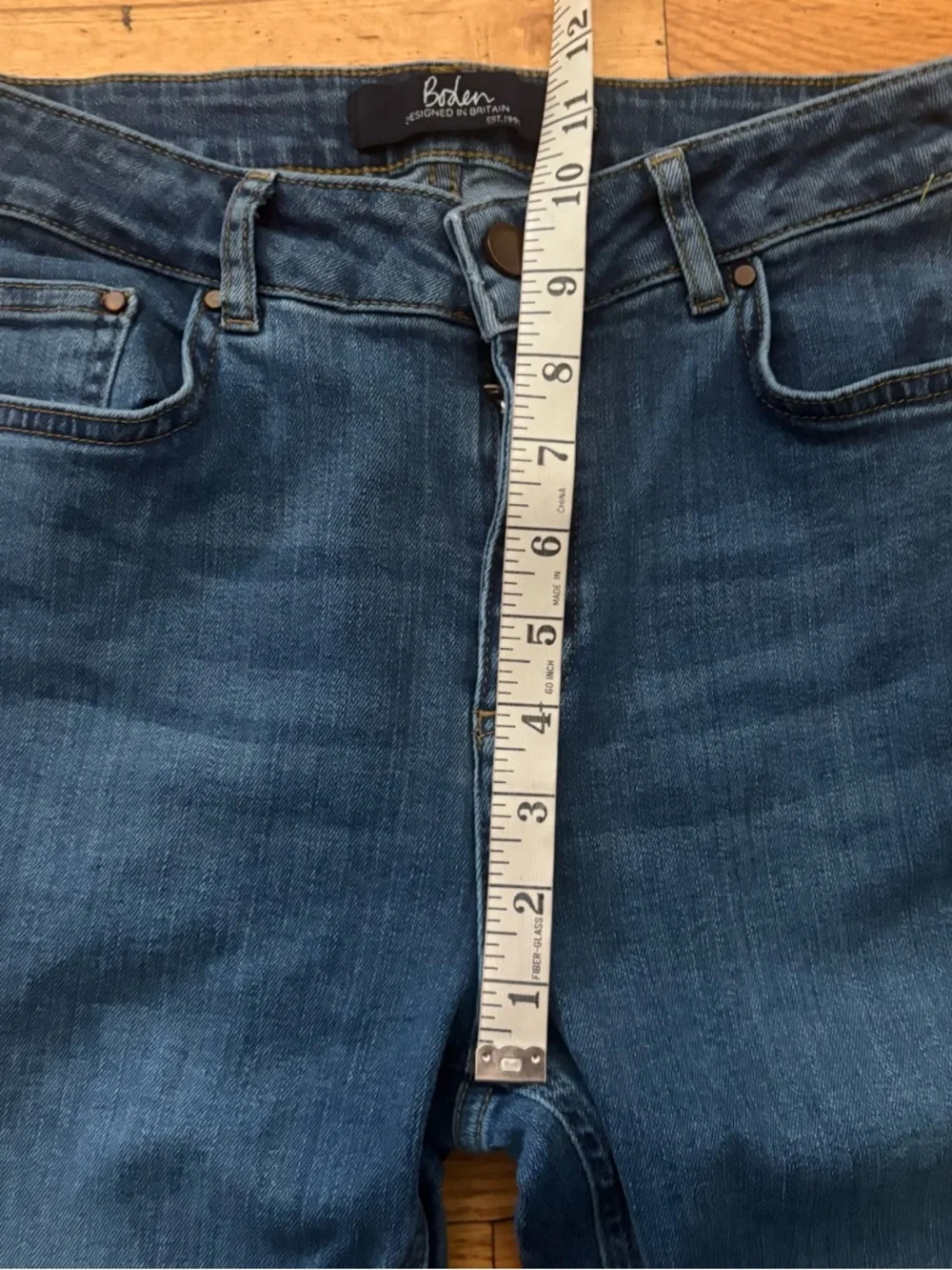 Boden Blue Flare Jeans - Wide Leg Fits Like a 4 - Picture 4 of 9
